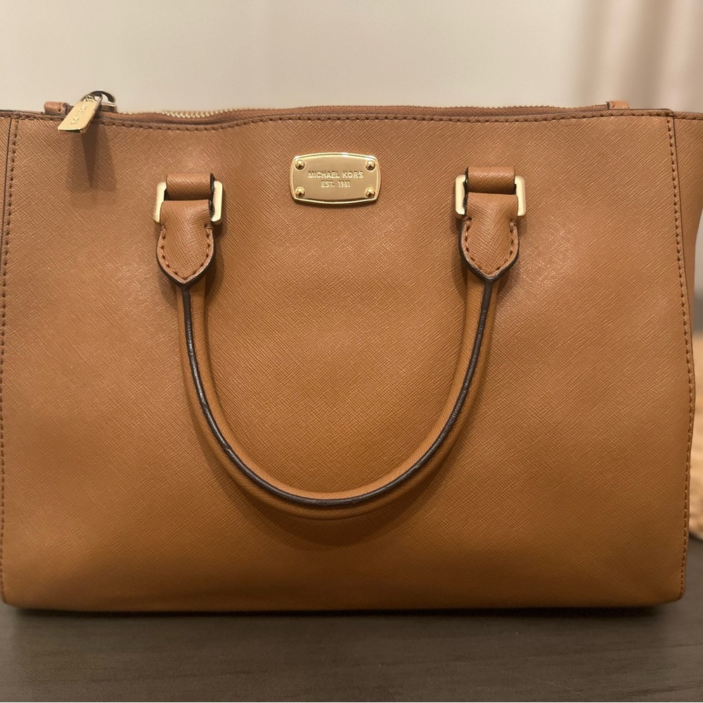 Michael Kors Kellen Medium Safiano Leather Satchel In Camel
